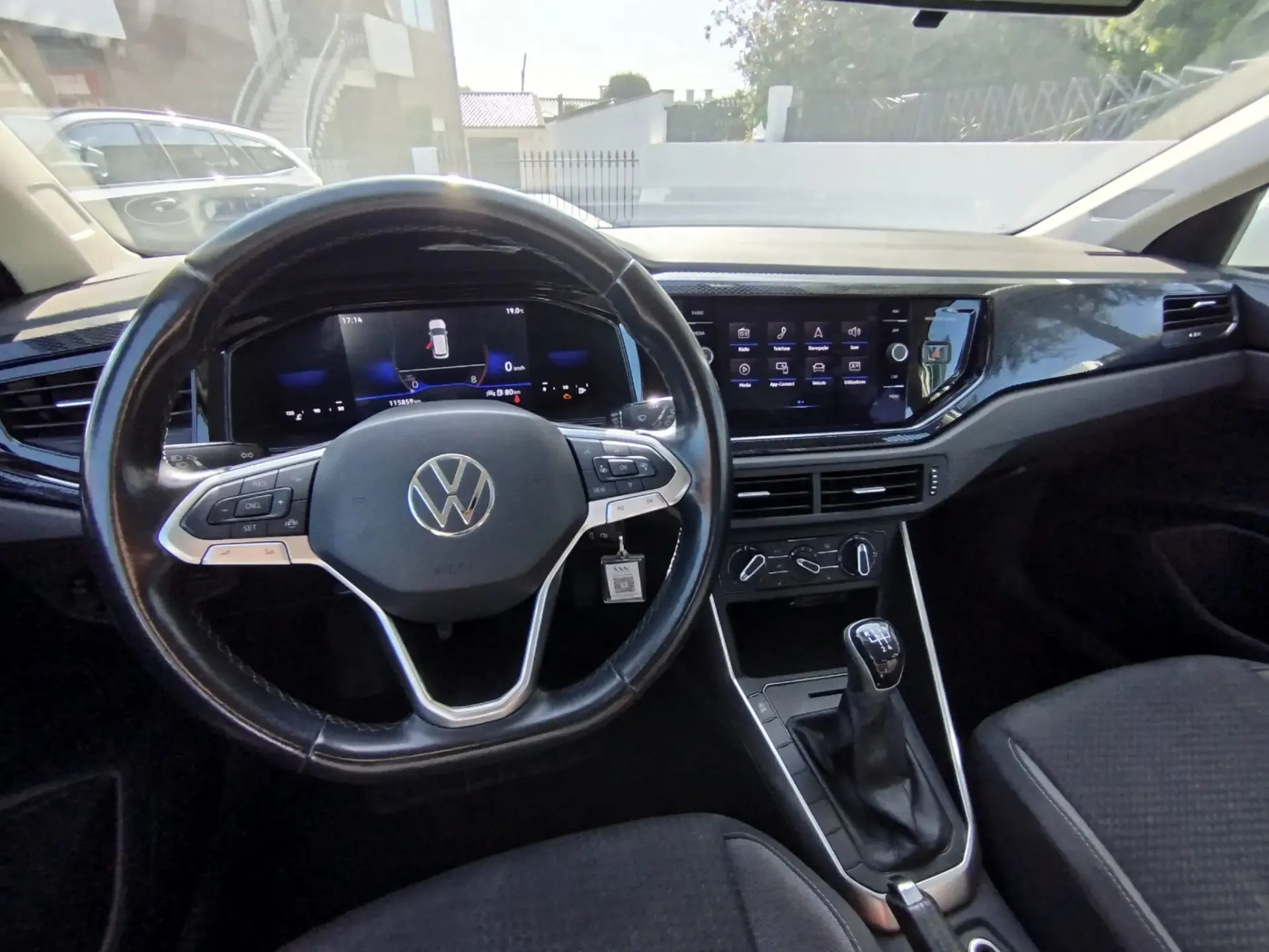 Volkswagen Polo 1.0 TSI Urban 21