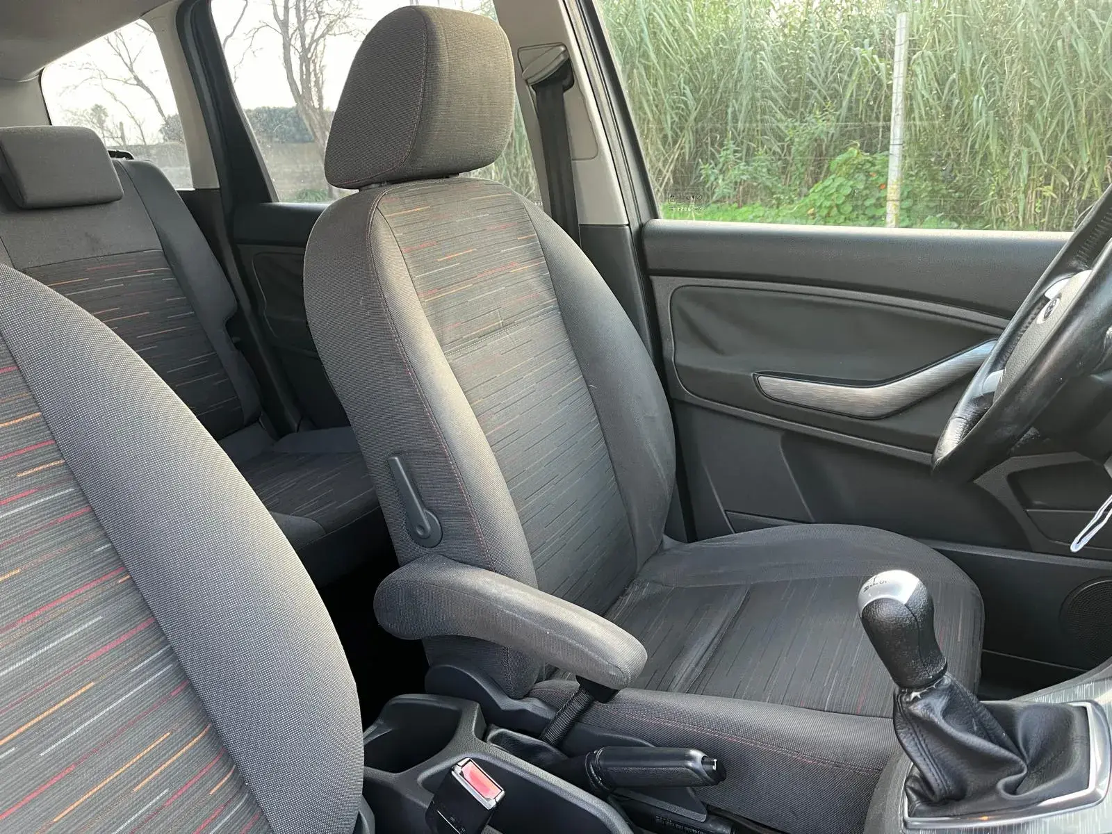 Ford C-Max 1.6 TDCi Trend 26