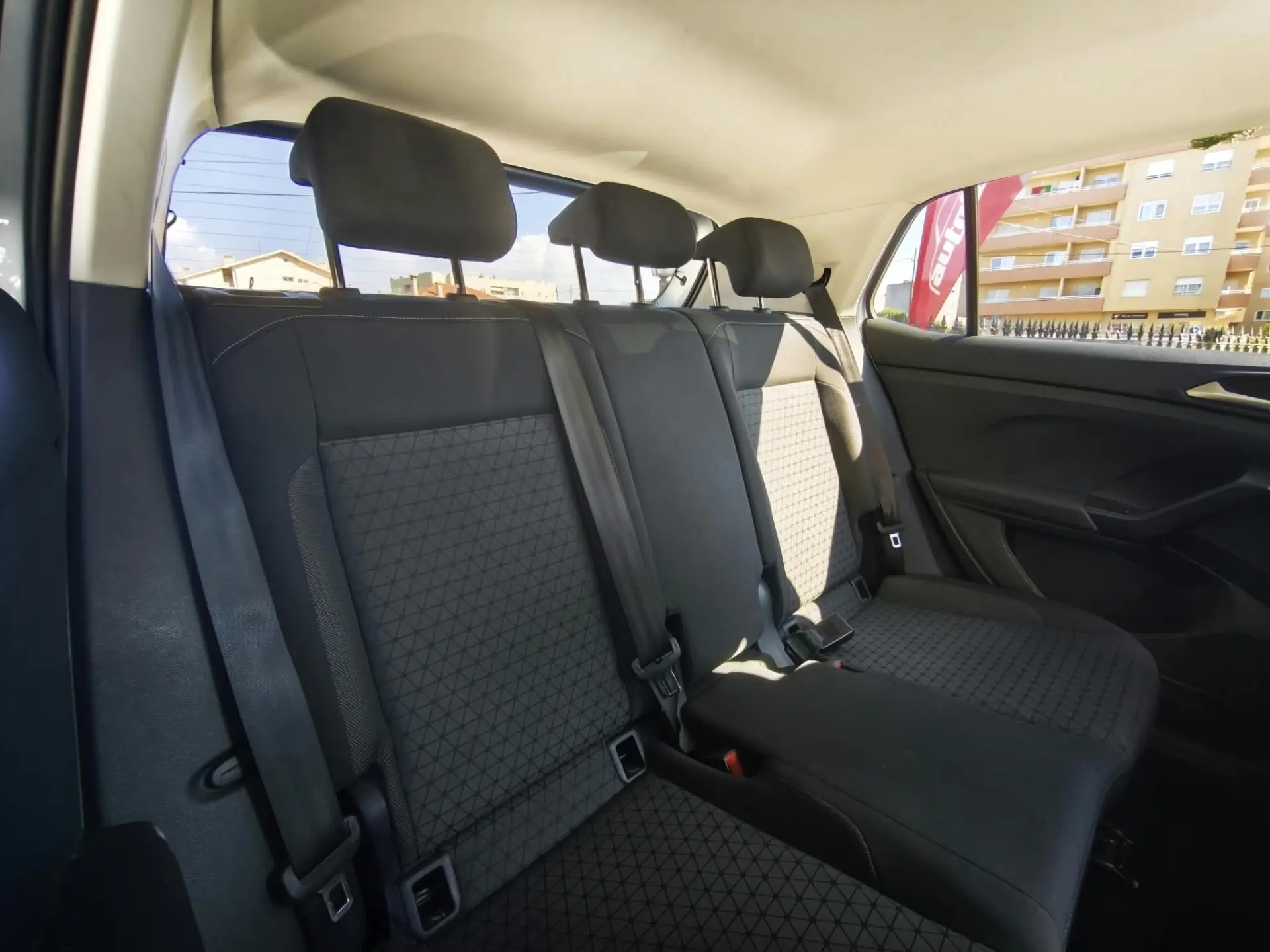 Volkswagen T-Cross 1.0 TSI Life 18