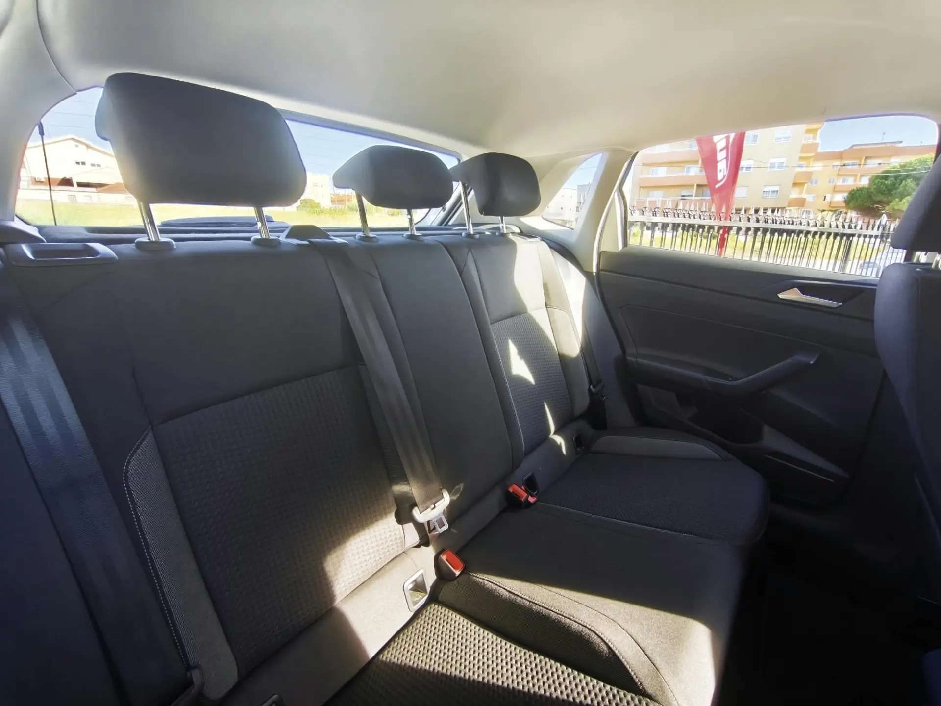 Volkswagen Polo 1.0 TSI (Blue Motion ) Highline 9