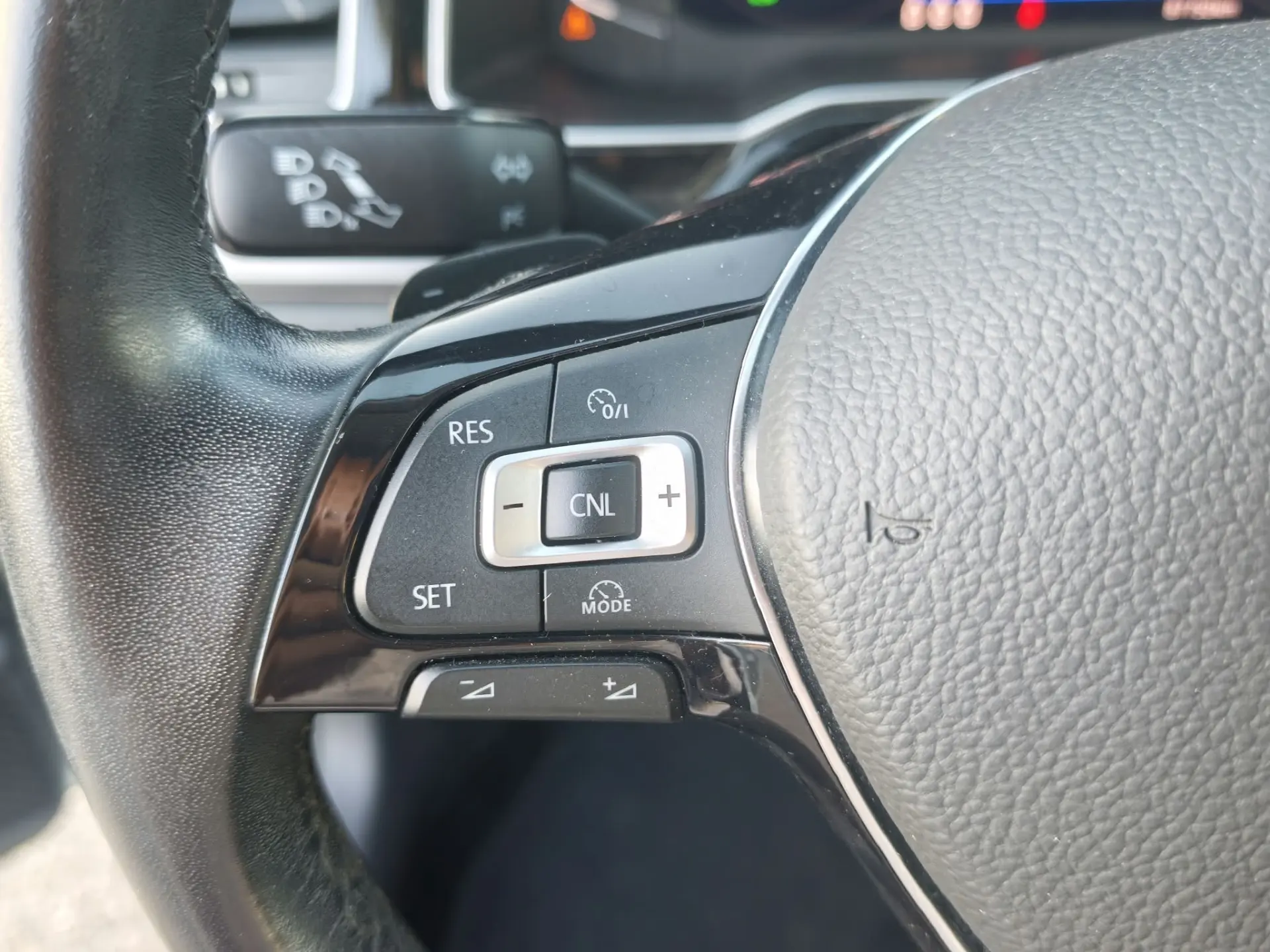 Volkswagen Polo 1.0 TSI OPF DSG Style 18