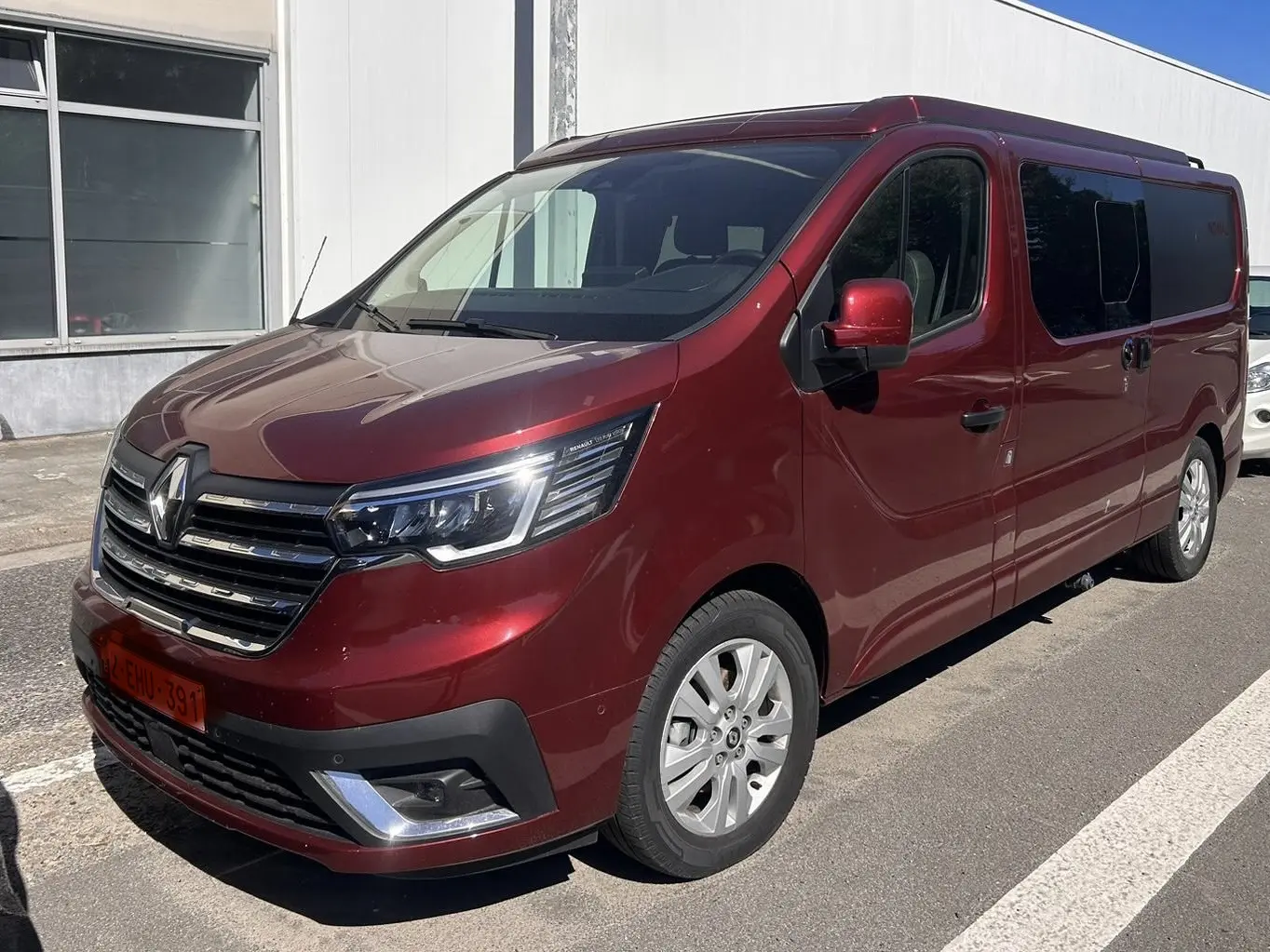 Renault Trafic Grand space Nomad 10