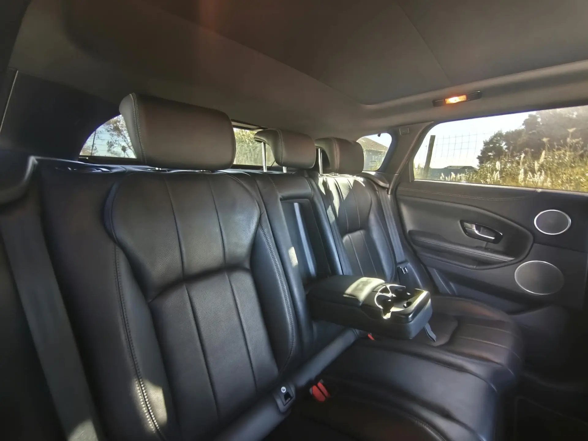 Land Rover Range Rover Evoque 2.0 TD4 SE Dynamic Special Edition 18