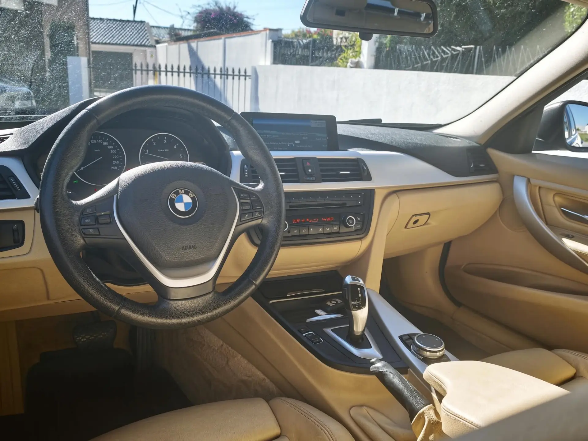 BMW 320 d Aut. Blue Performance Modern Line 10