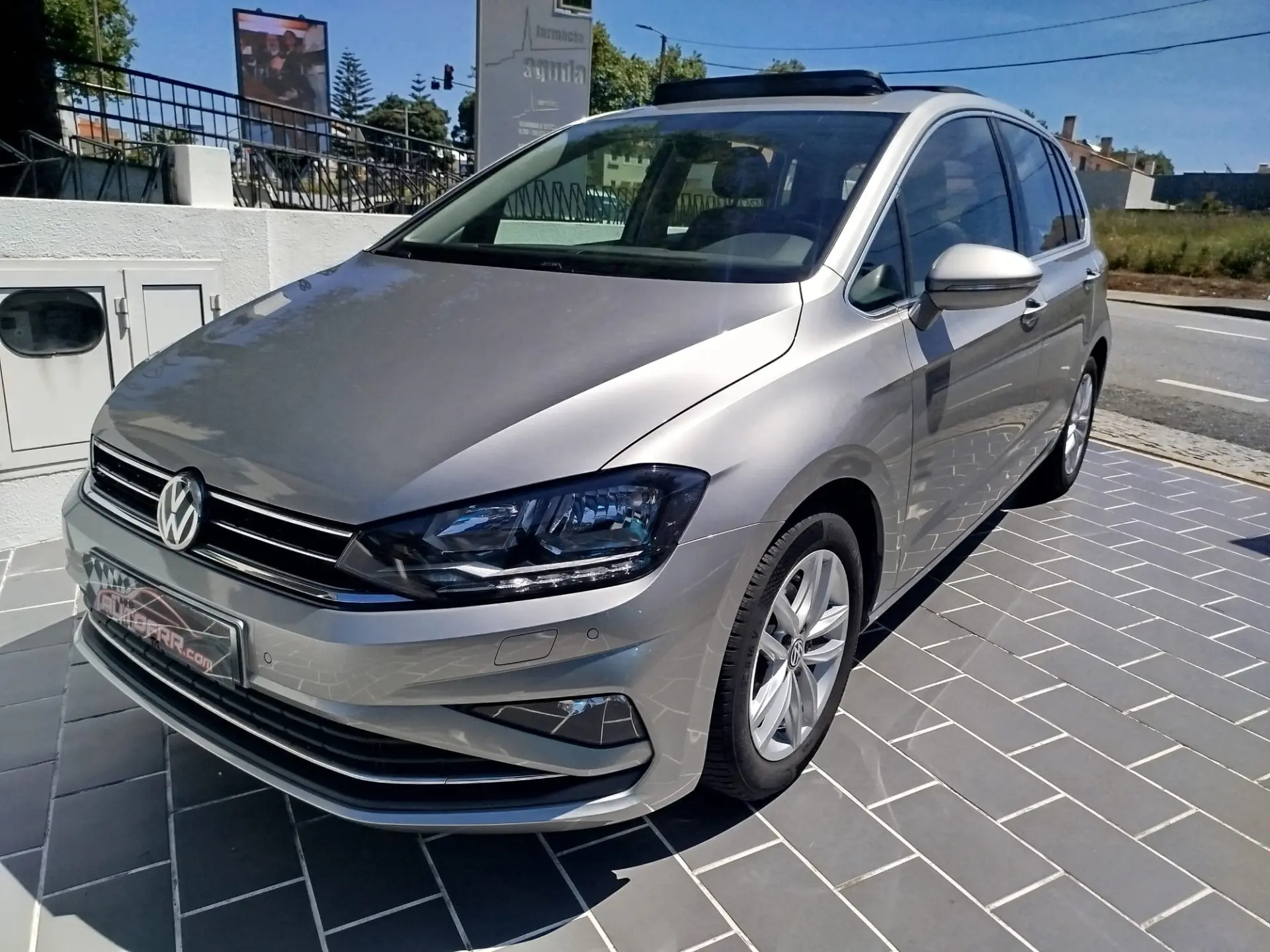 Volkswagen Golf 1.0 TSI OPF DSG Comfortline 3