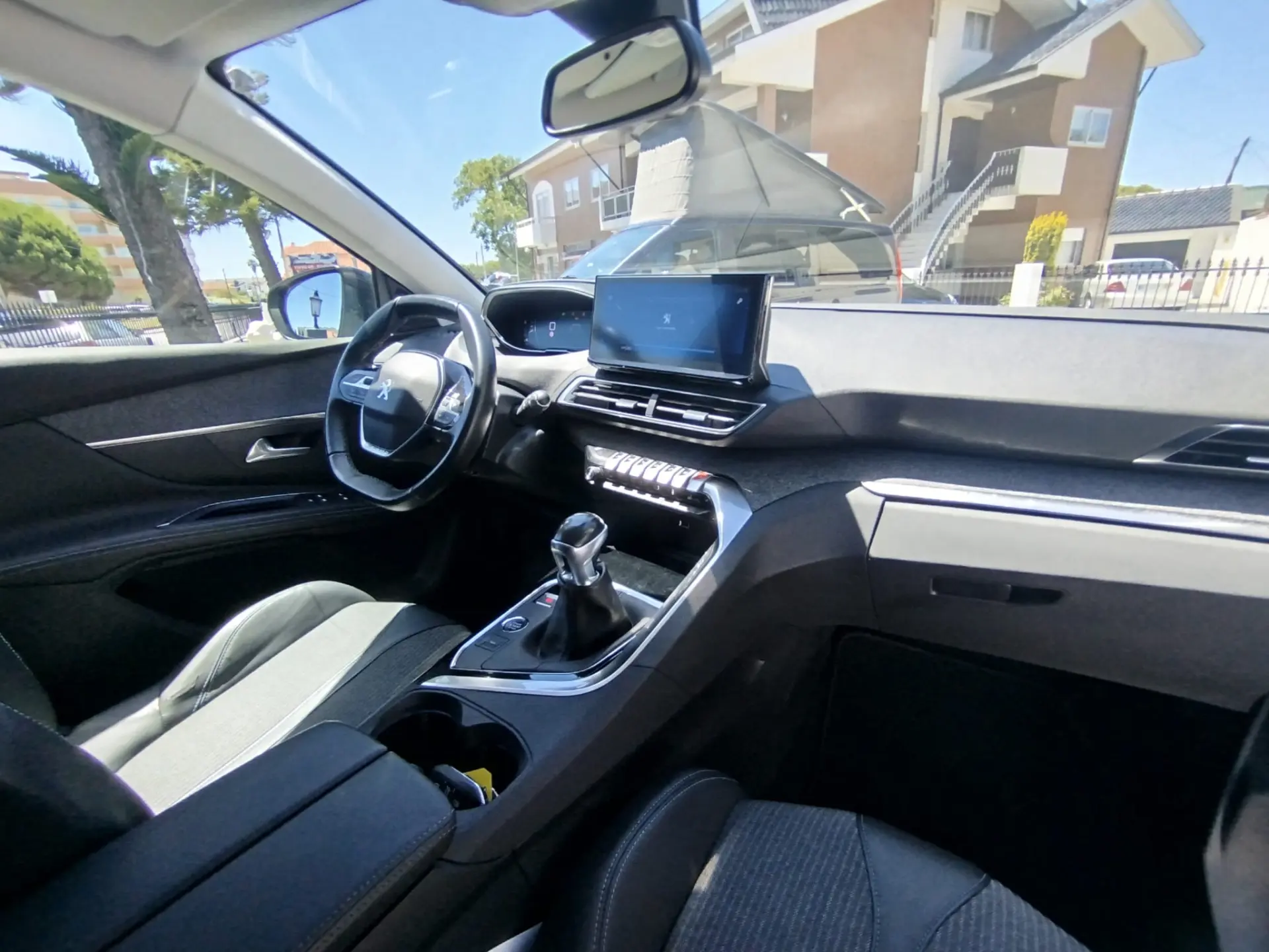 Peugeot 5008 1.2 PureTech Allure Pack 27