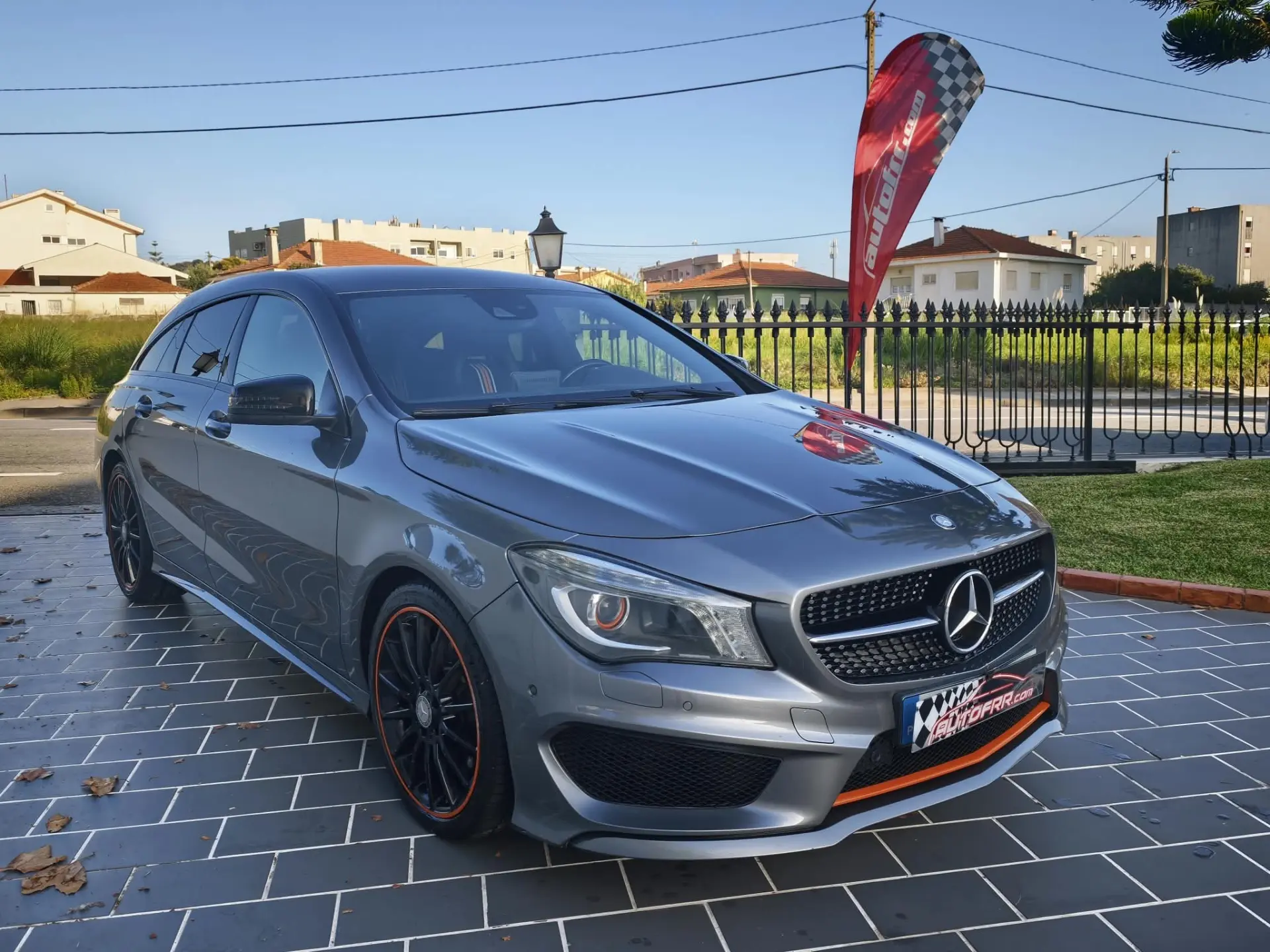 Mercedes-Benz CLA 220 (CDI) d 4Matic 7G-DCT Orange Art Edition 2