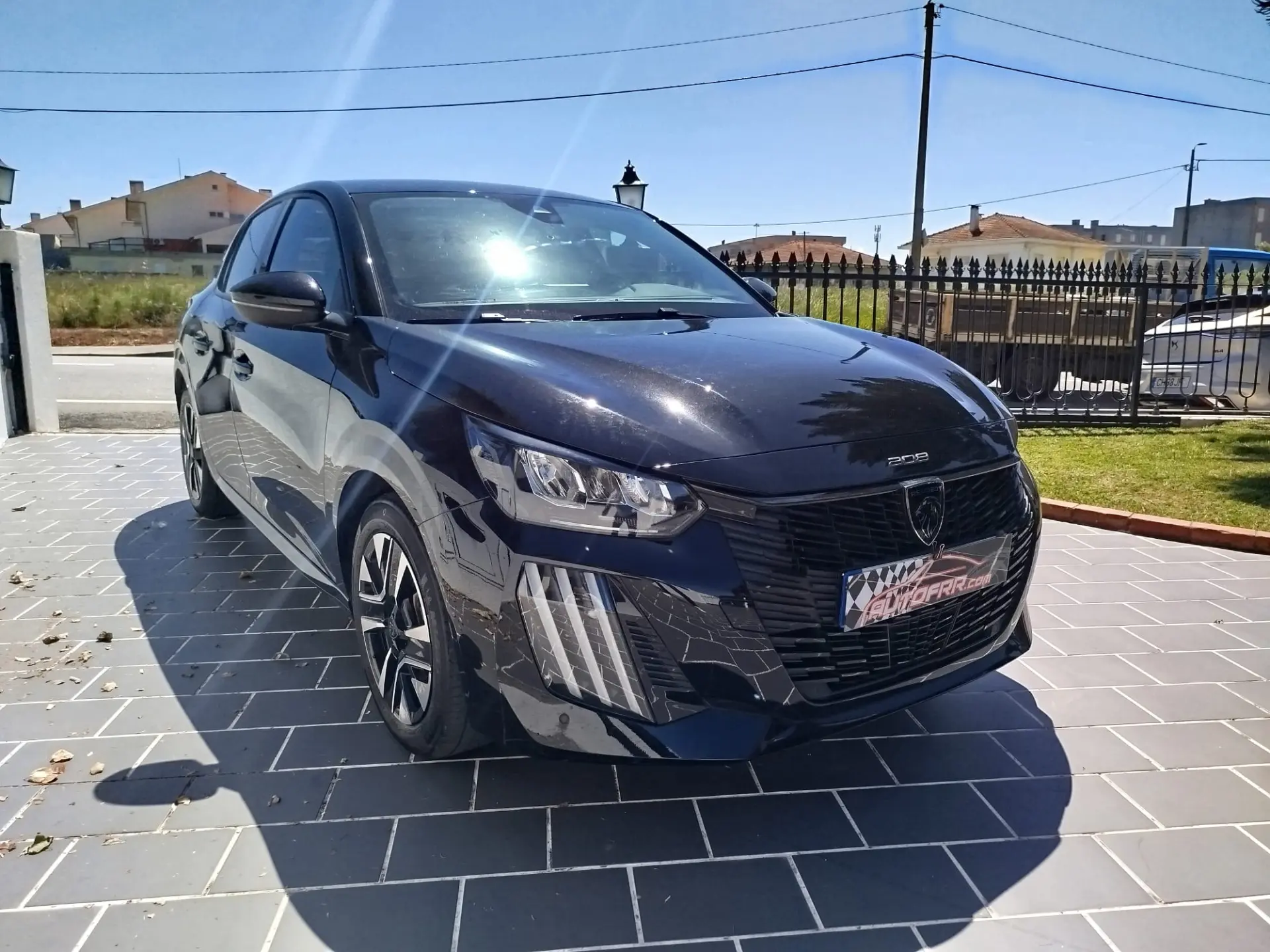 Peugeot 208 1