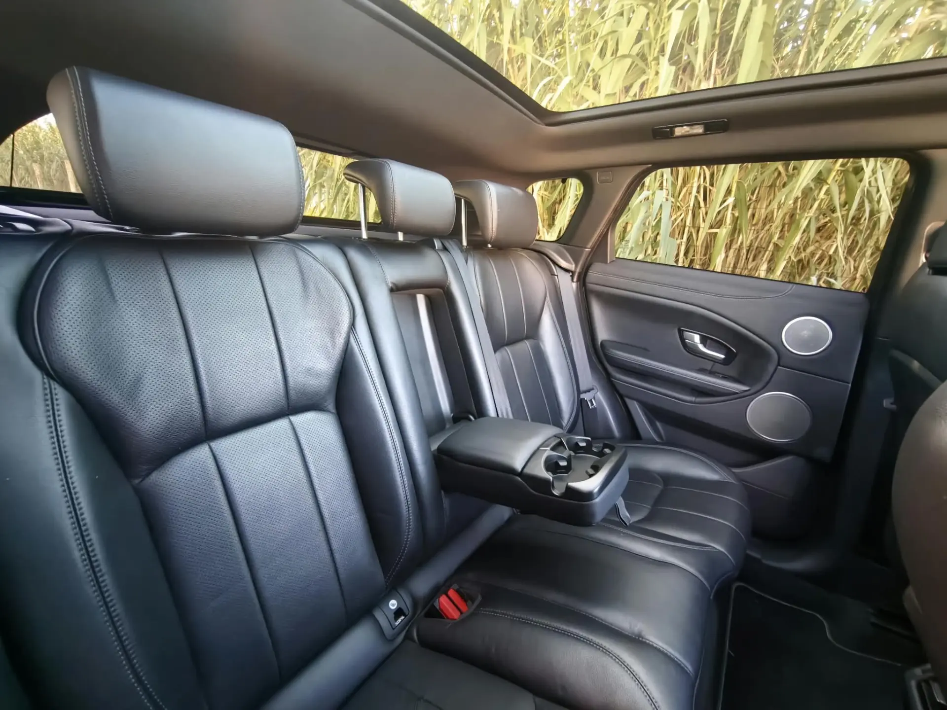 Land Rover Range Rover Evoque 2.0 TD4 SE Dynamic Special Edition 19