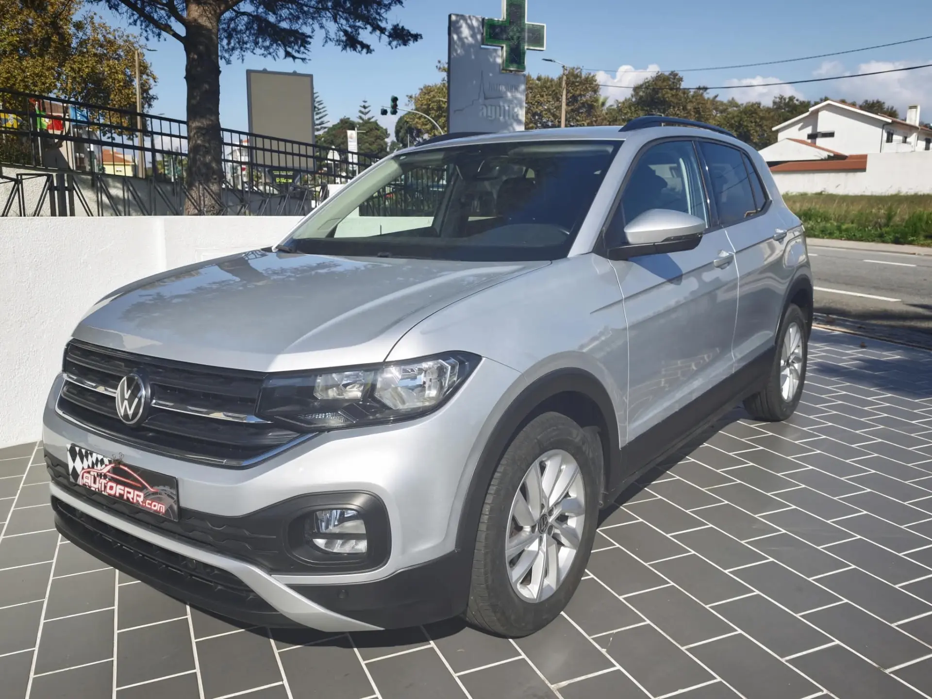 Volkswagen T-Cross 1.0 TSI Life 1
