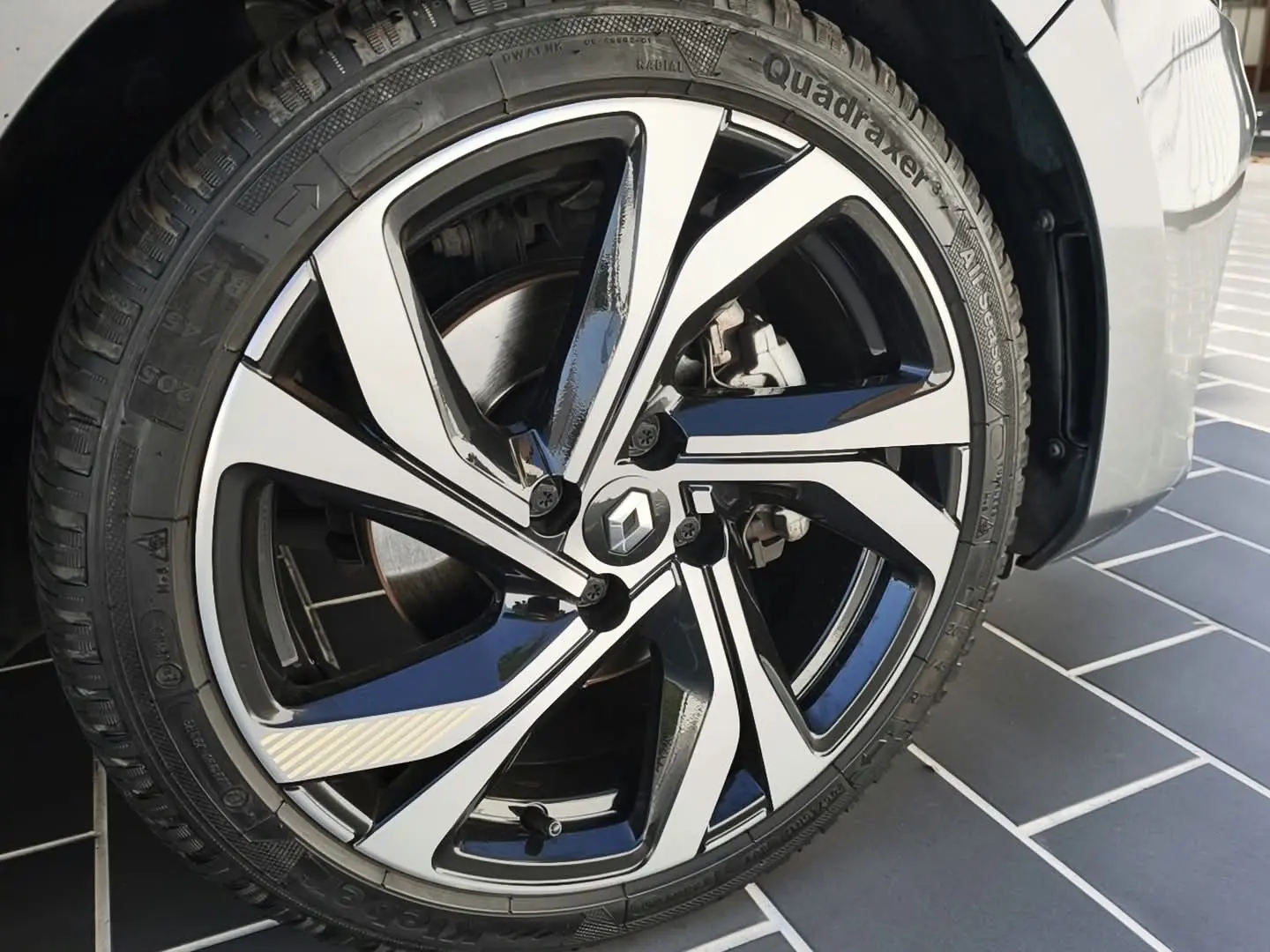 Renault Clio 1.6 E-Tech Full Hybrid RS Line 11