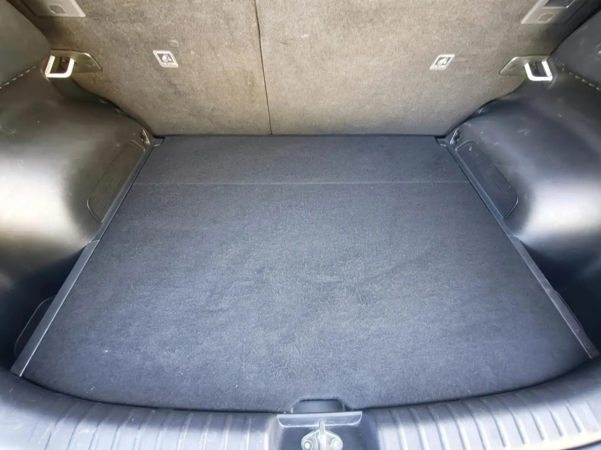 Kia Niro EV 64kWh Tech X 34