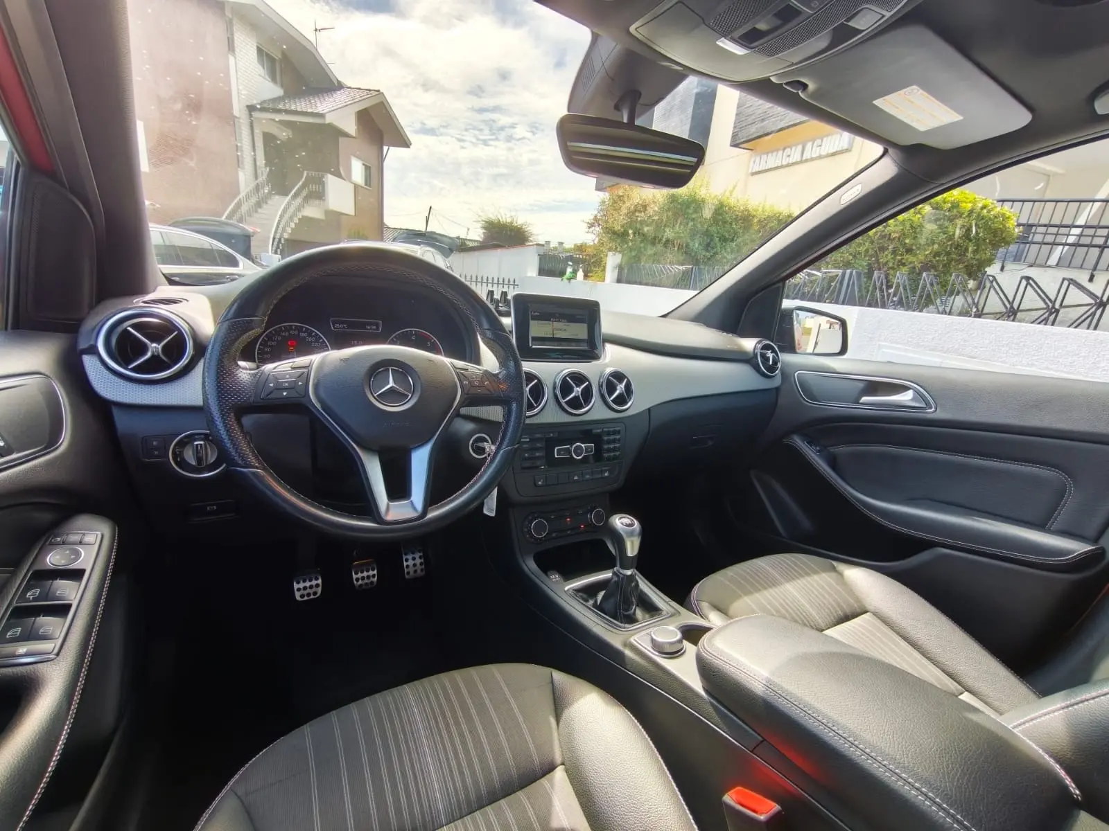 Mercedes-Benz B 200 CDI BlueEFFICIENCY 16