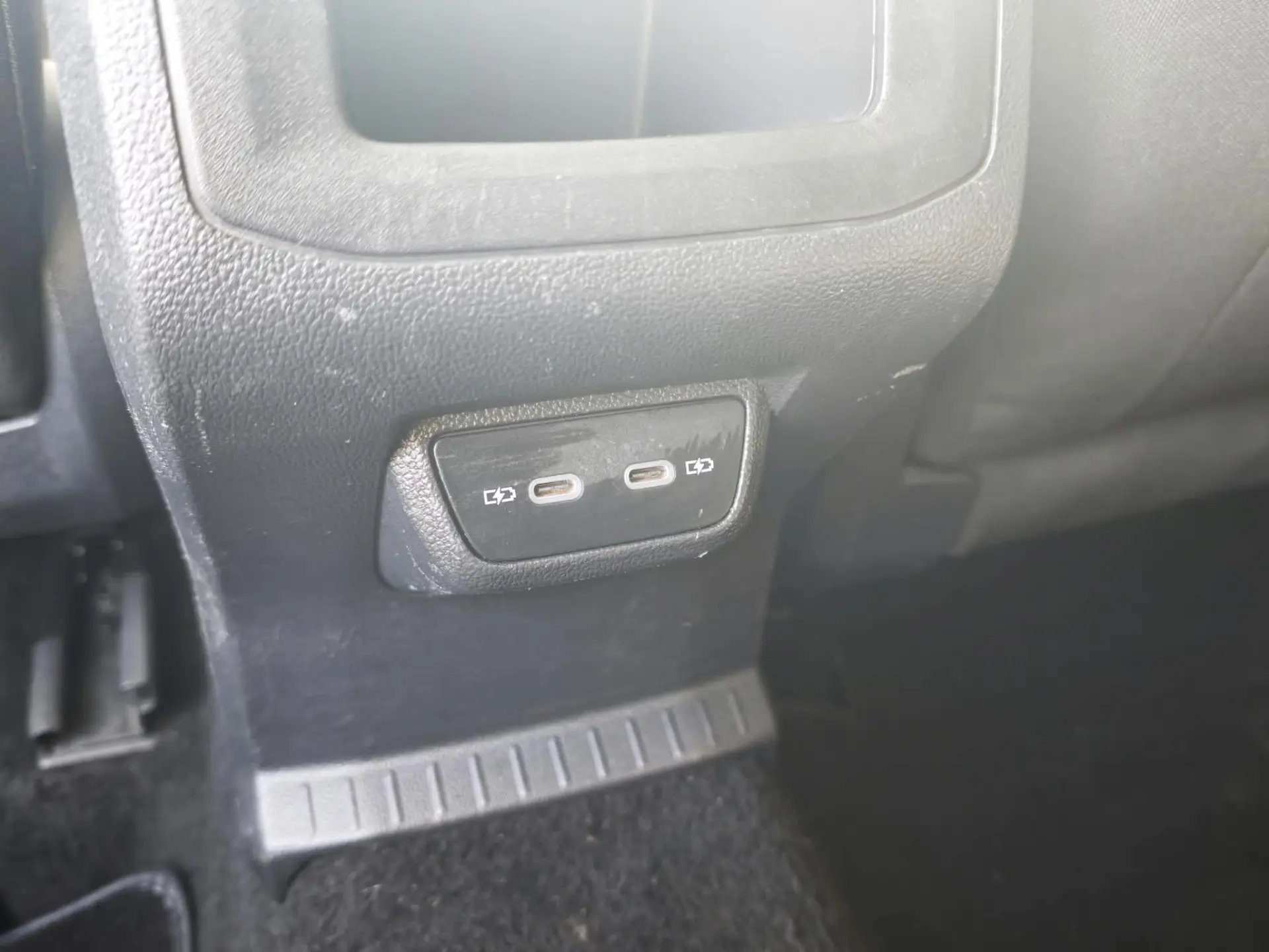 Volkswagen T-Cross 1.0 TSI Life 23