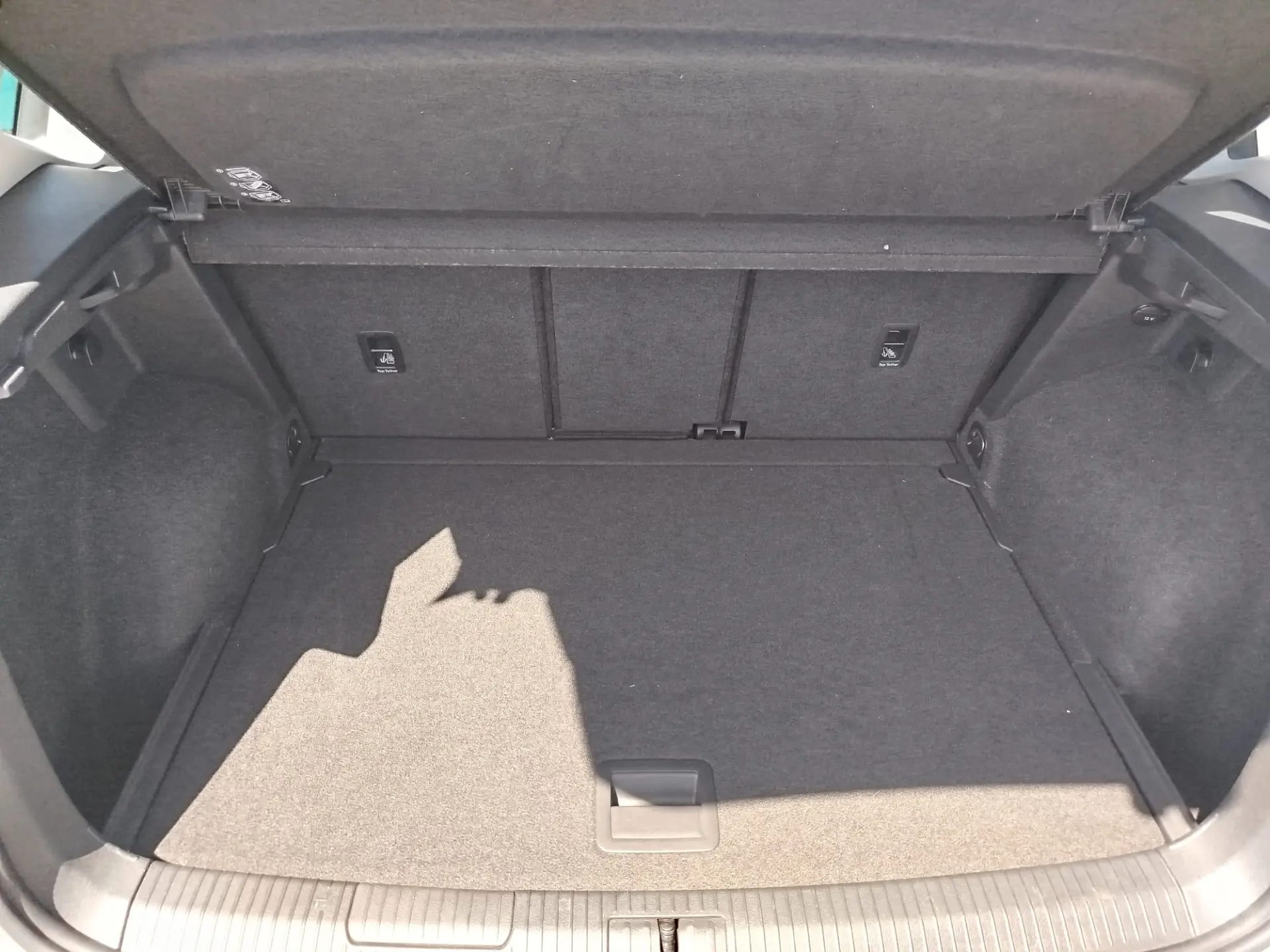 Volkswagen Golf 1.0 TSI OPF DSG Comfortline 29