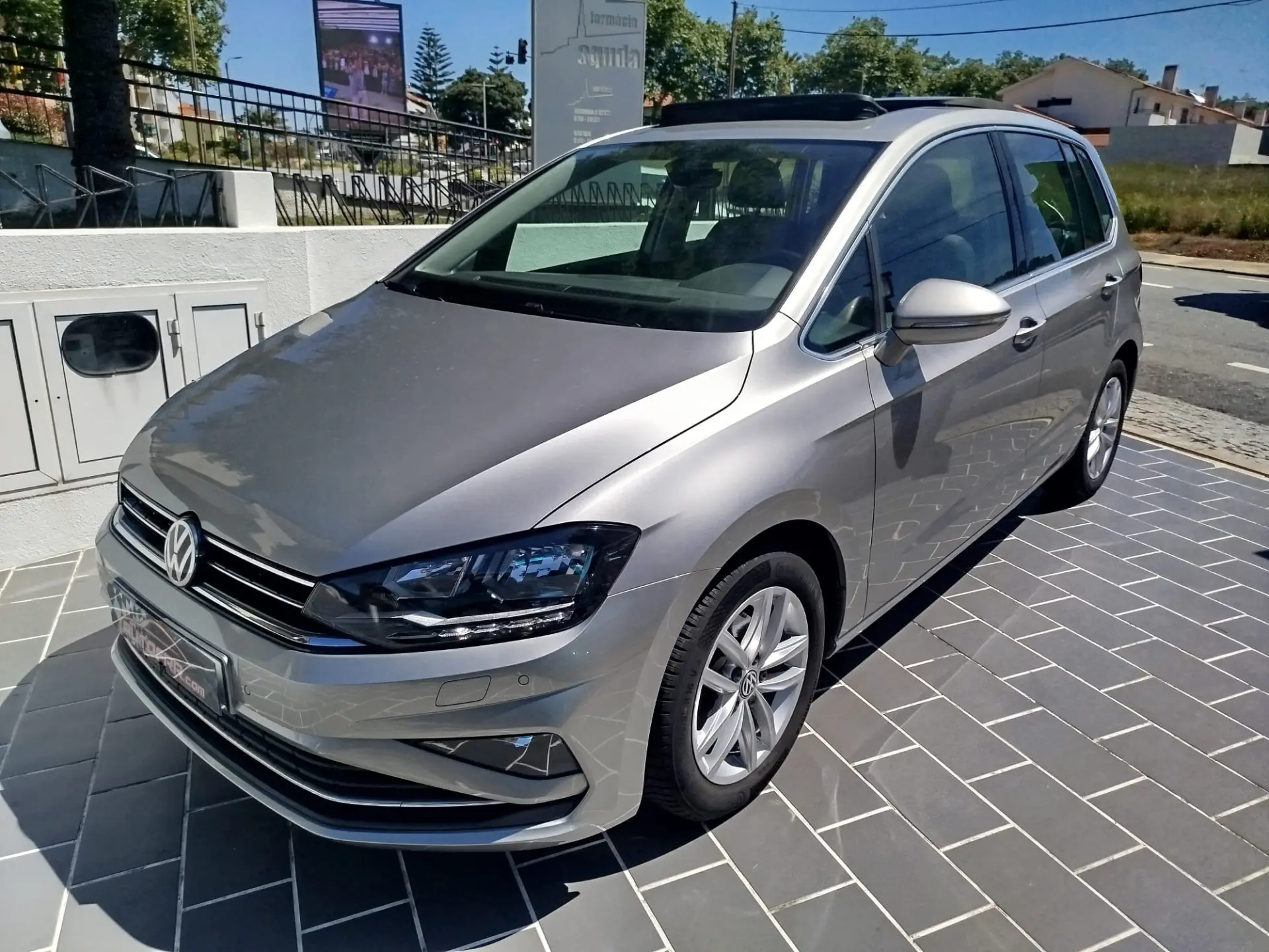 Volkswagen Golf 1.0 TSI OPF DSG Comfortline 6