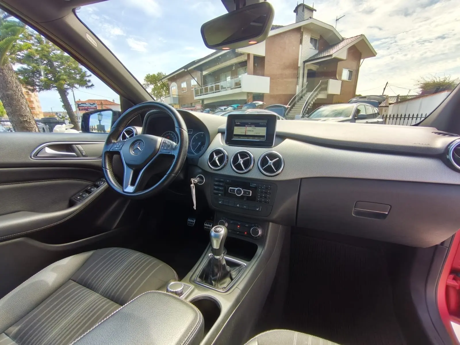 Mercedes-Benz B 200 CDI BlueEFFICIENCY 21