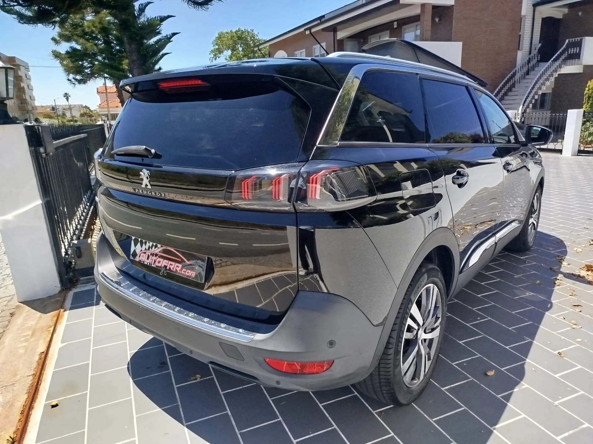 Peugeot 5008 1.2 PureTech Allure Pack 2