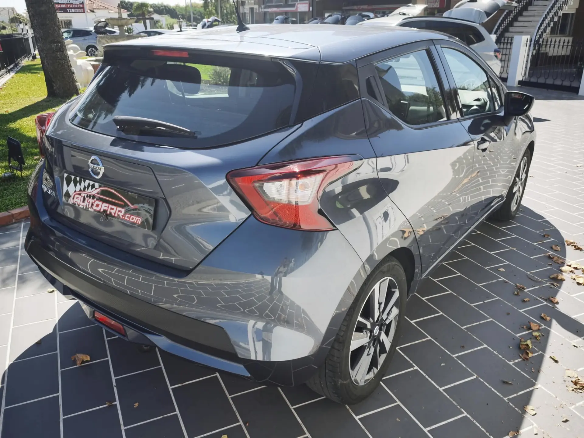 Nissan Micra 1.5 dCi N-Connecta Moonlight S/S 6