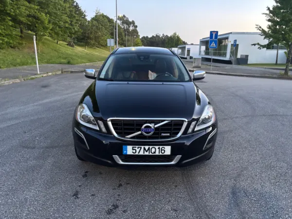 Volvo XC 60 2.4 D4 R-Design AWD 3
