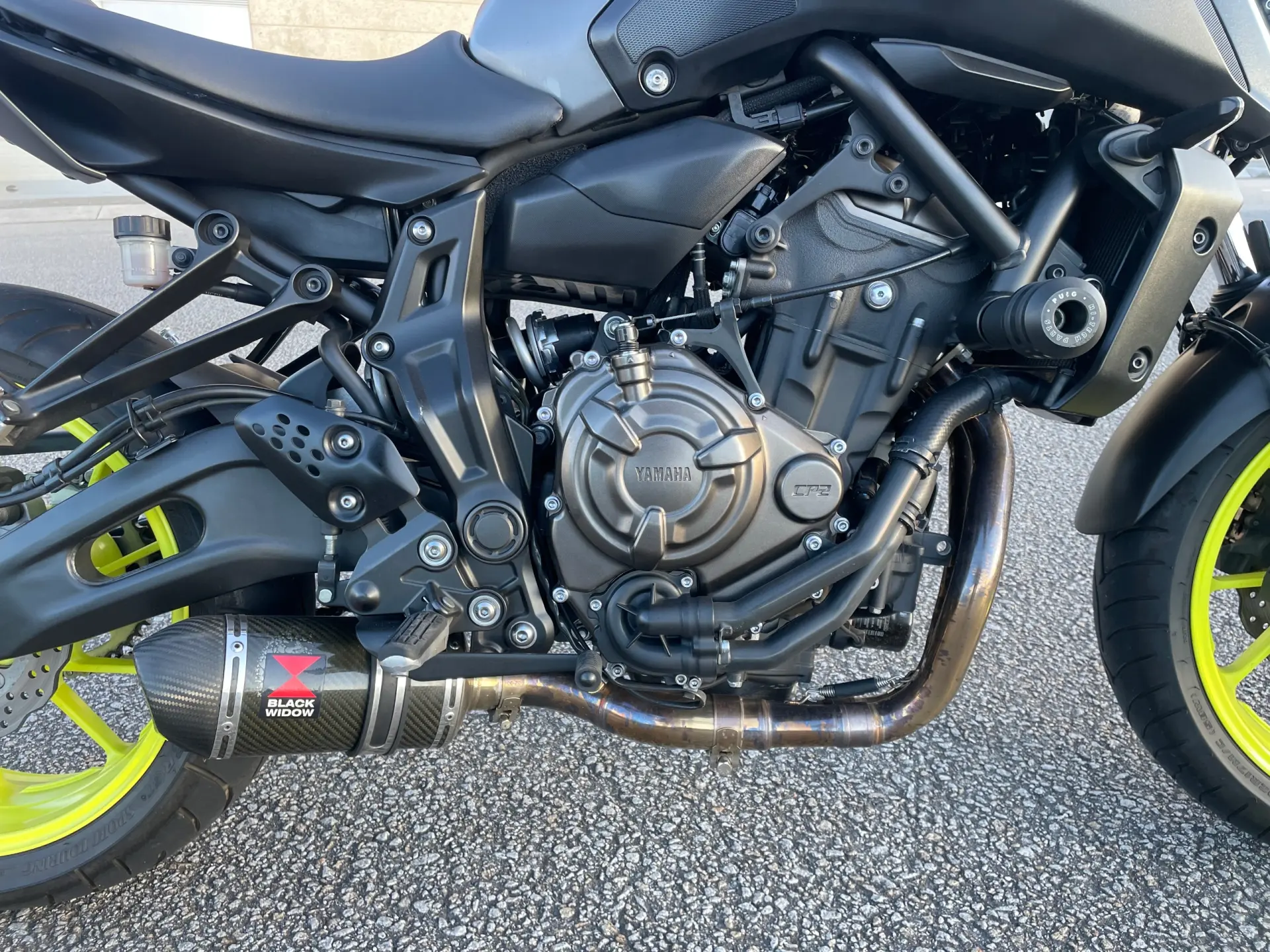 Yamaha MT-07 4