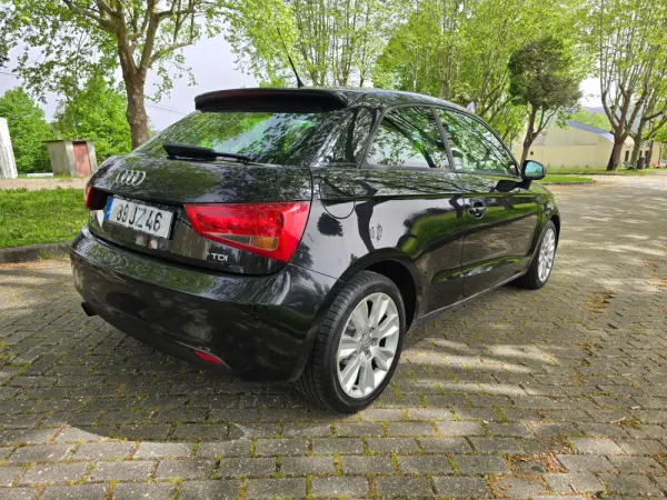 Audi A1 1.6 Tdi 4