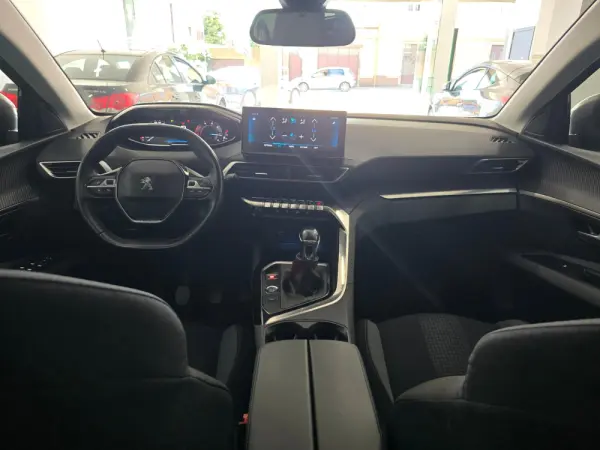 Peugeot 3008 7