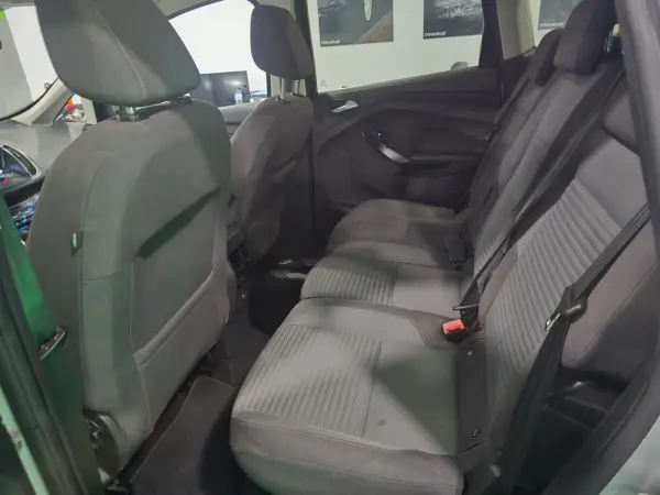 Ford C-Max 1.5 TDCi Titanium S/S 8