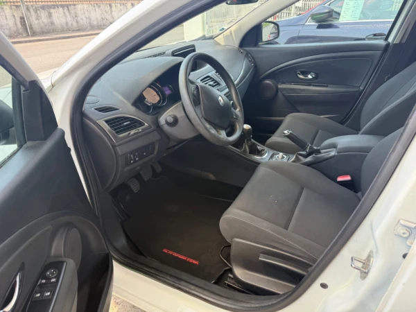 Renault Mégane null 6