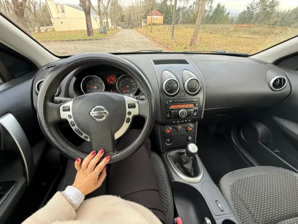 Nissan Qashqai 9