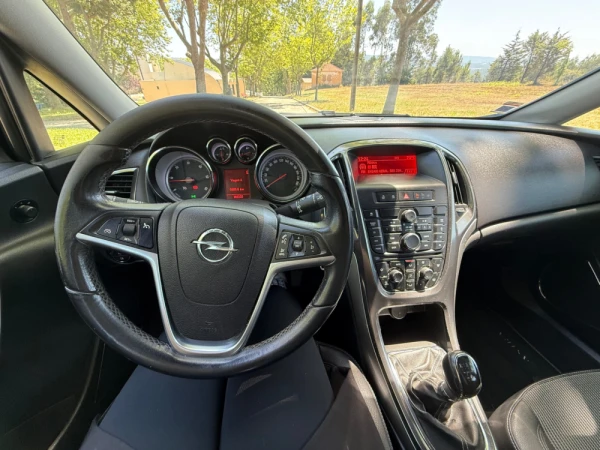 Opel Astra null 8