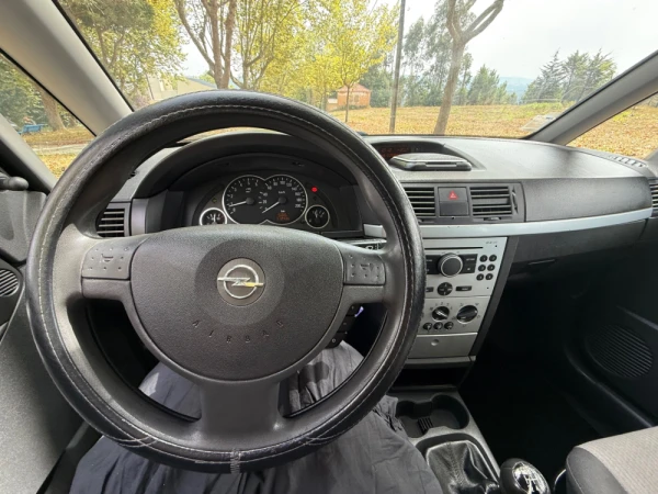 Opel Meriva Outro 8