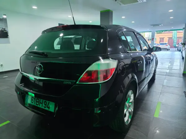 Opel Astra 5