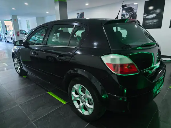 Opel Astra 4