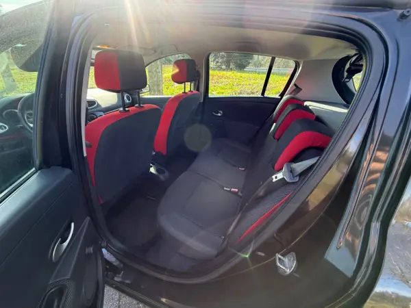 Renault Clio 1.2 TCE Rip Curl II 6