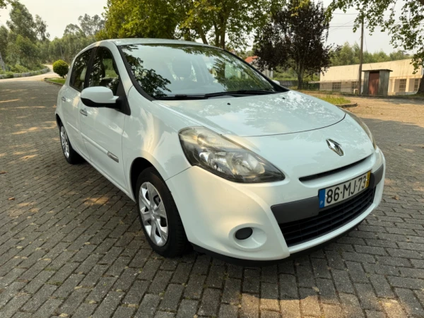 Renault Clio 1.5 dCi Confort 2