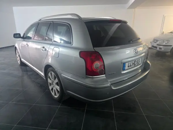 Toyota Avensis SW 3