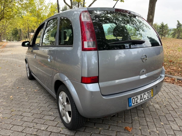 Opel Meriva Outro 5