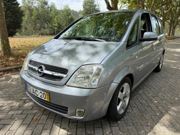 Opel Meriva Outro 4