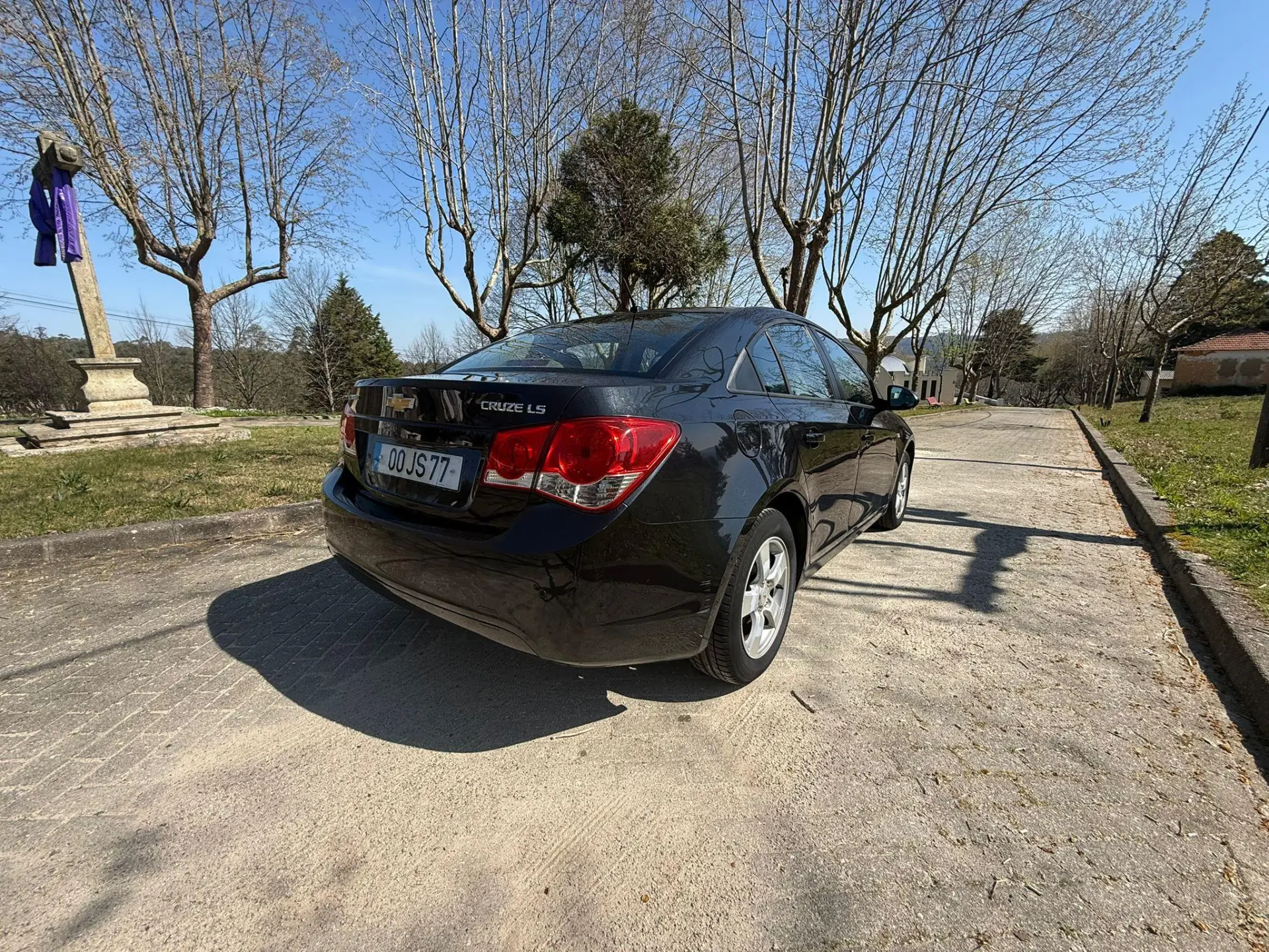 Chevrolet Cruze LS 2