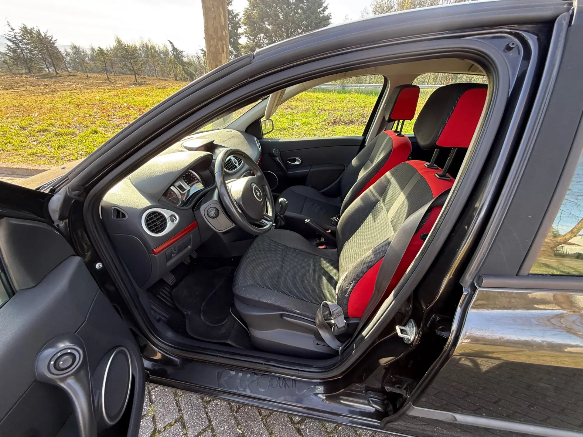 Renault Clio 1.2 TCE Rip Curl II 7