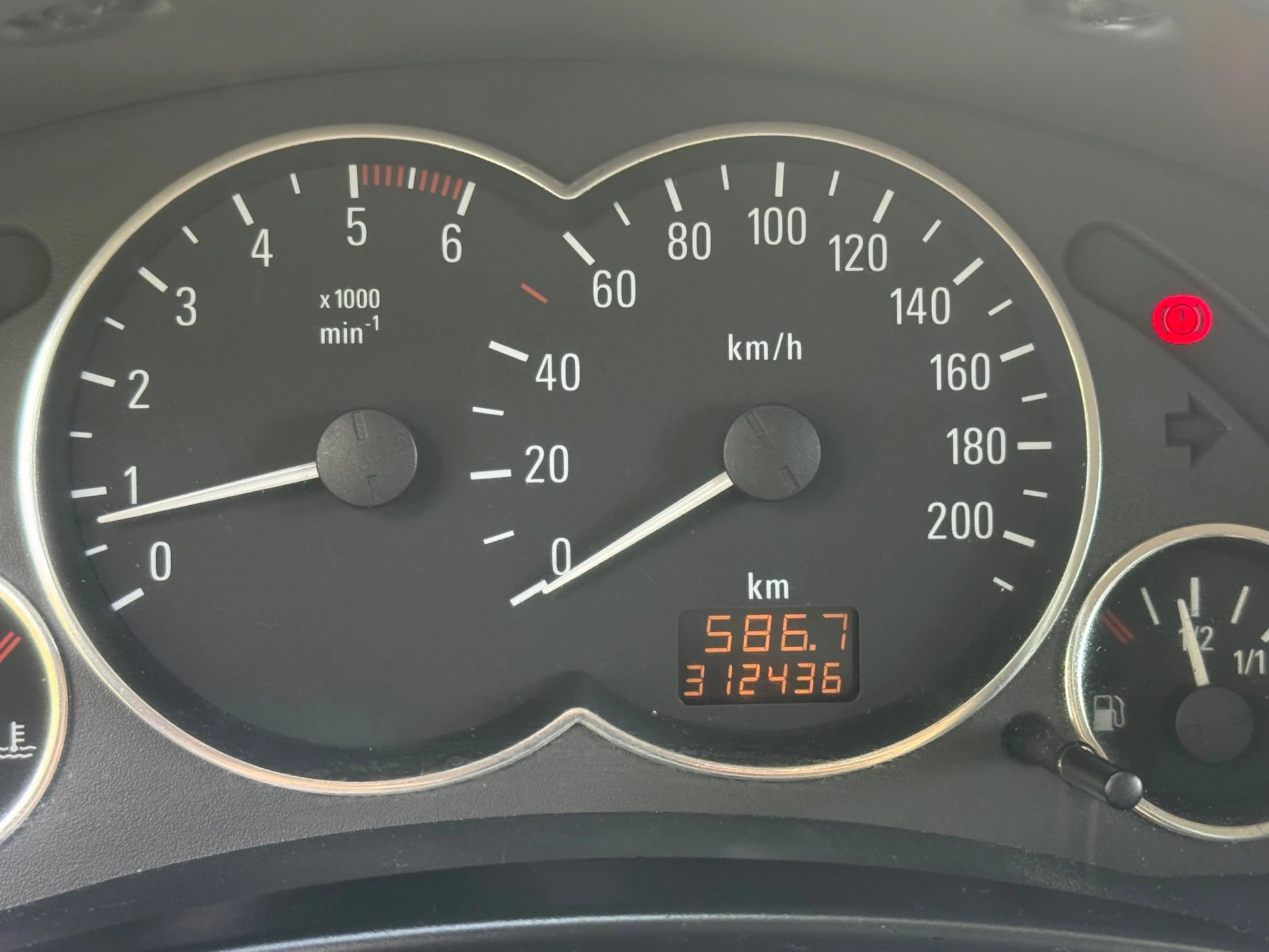Opel Meriva Outro 7