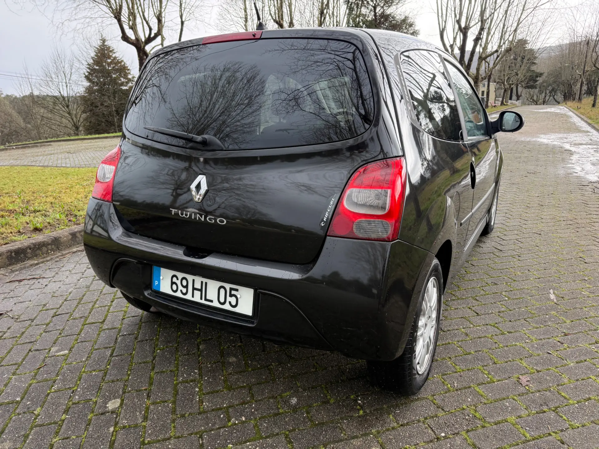 Renault Twingo Outro 4