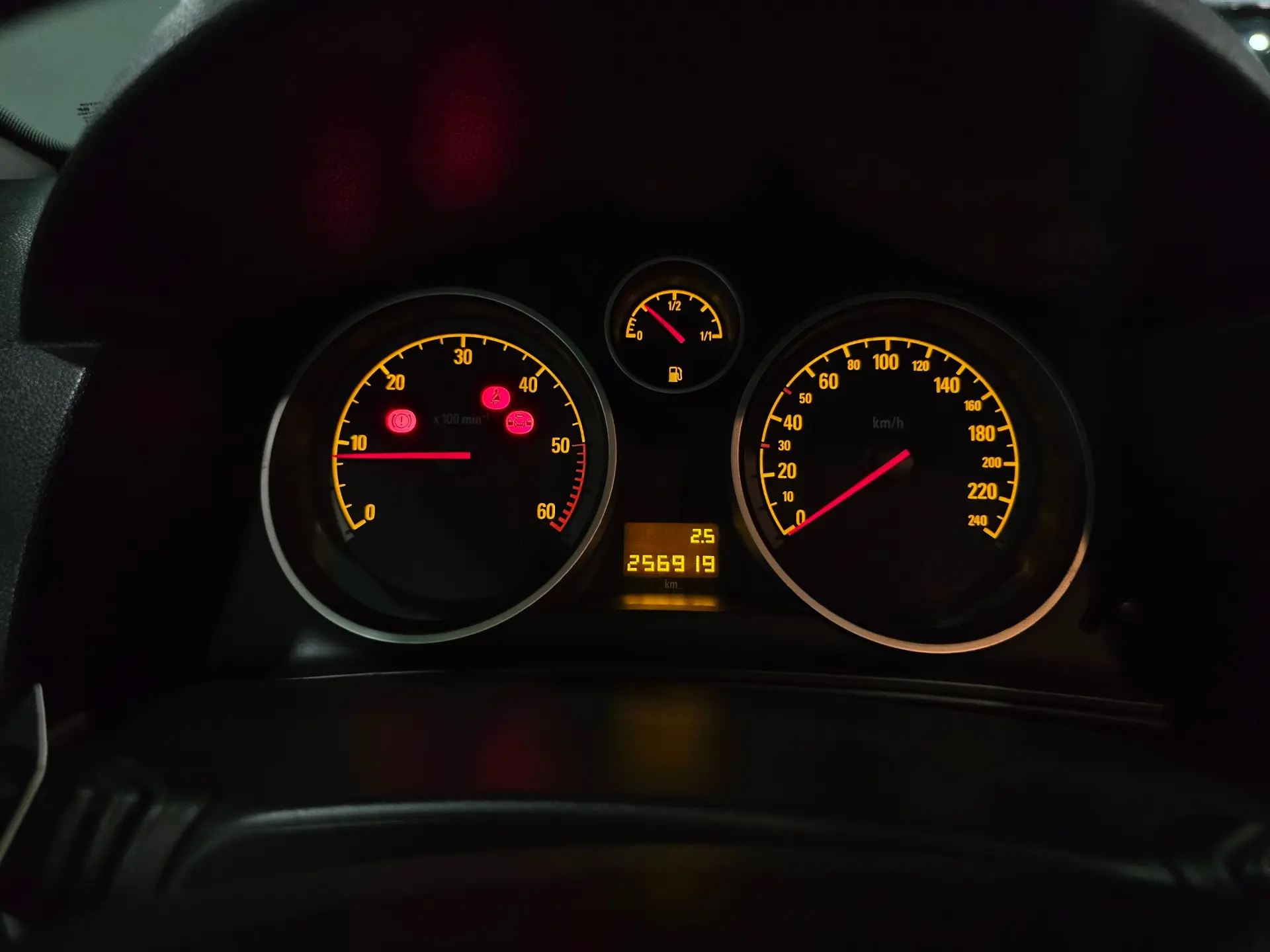 Opel Astra 9