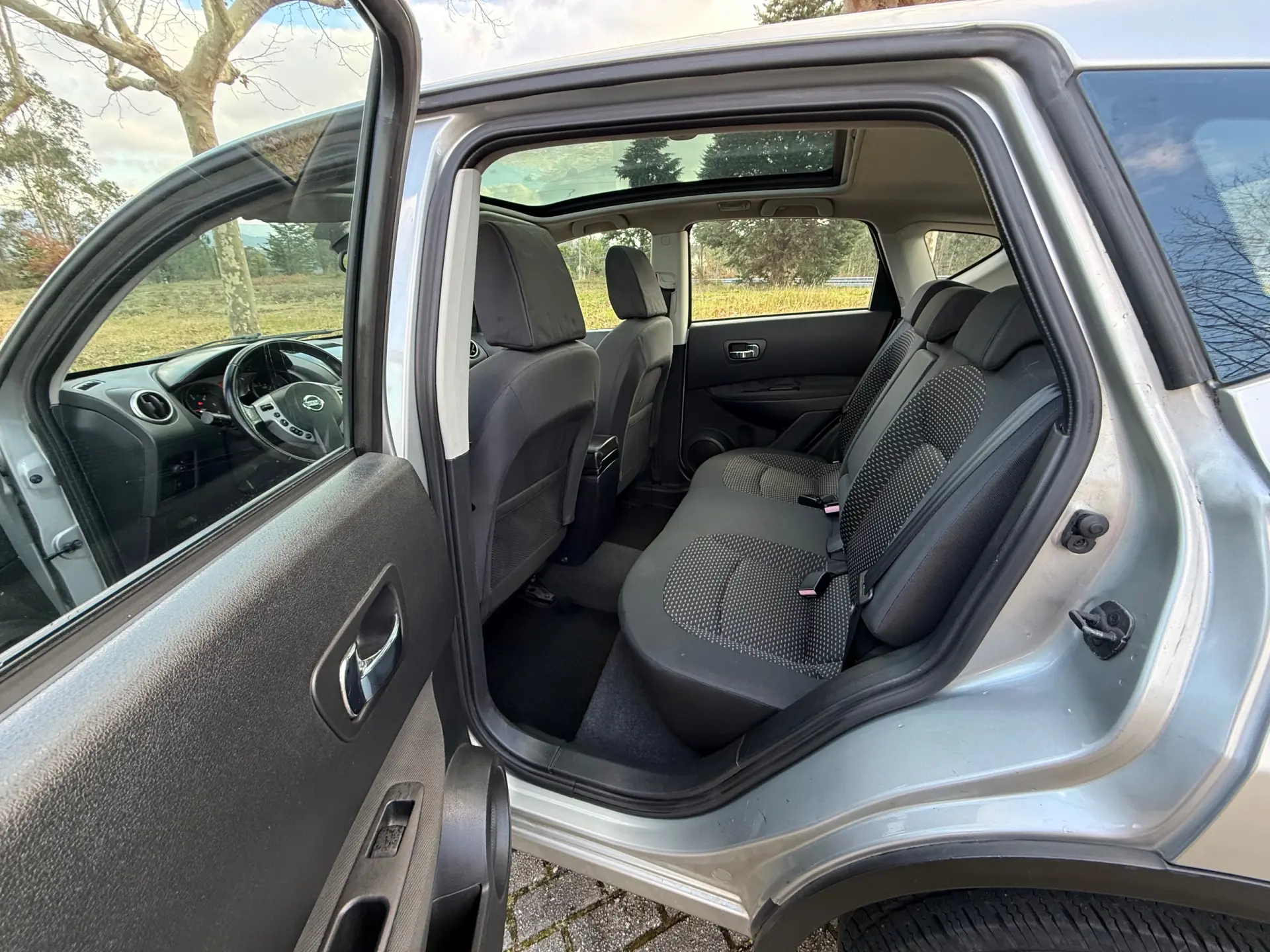Nissan Qashqai Outro 7