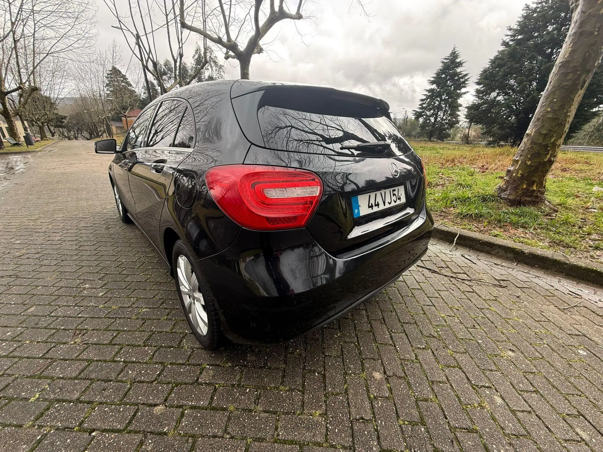 Mercedes-Benz A 180 2