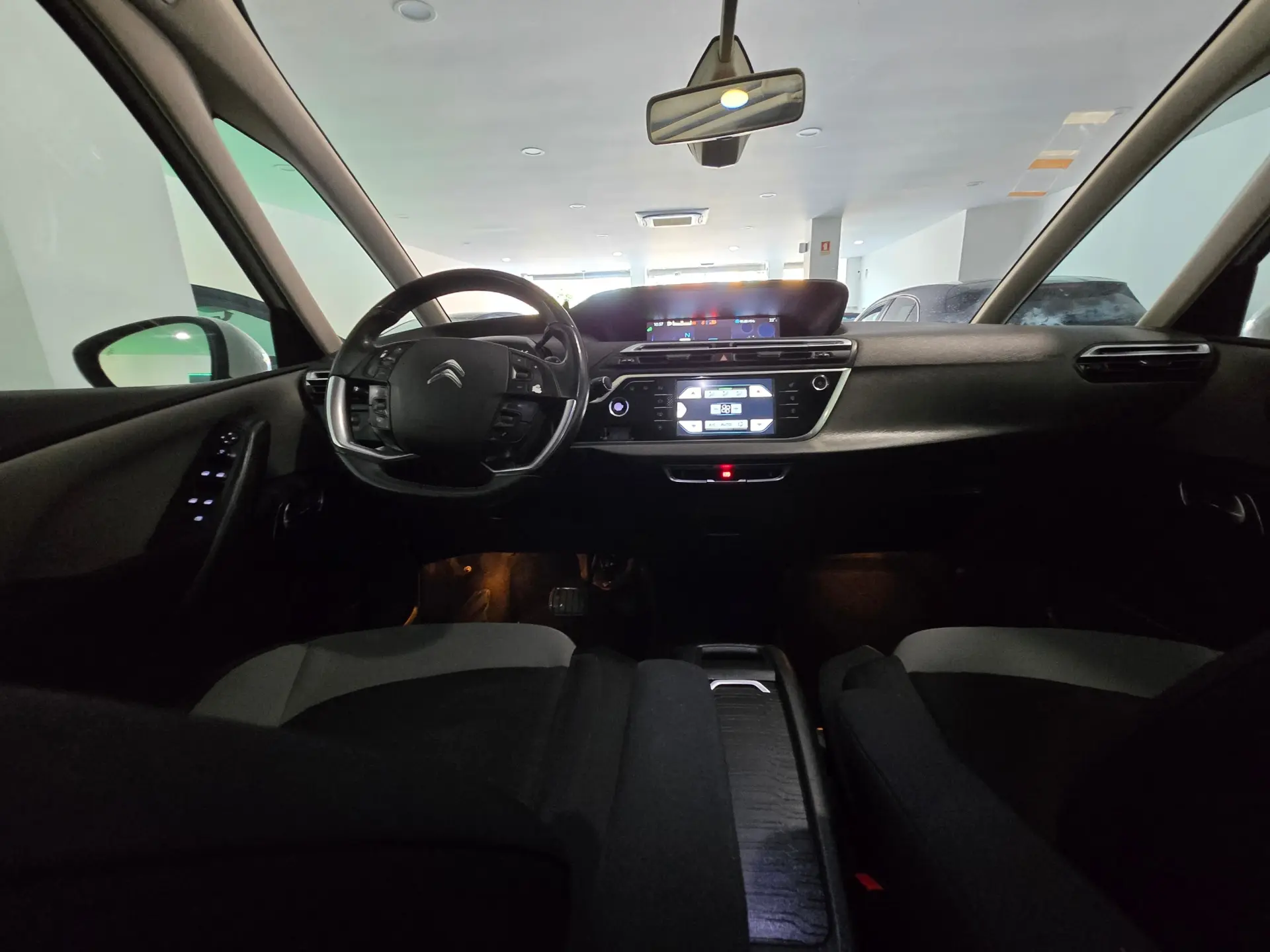 Citroen C4 Picasso 8