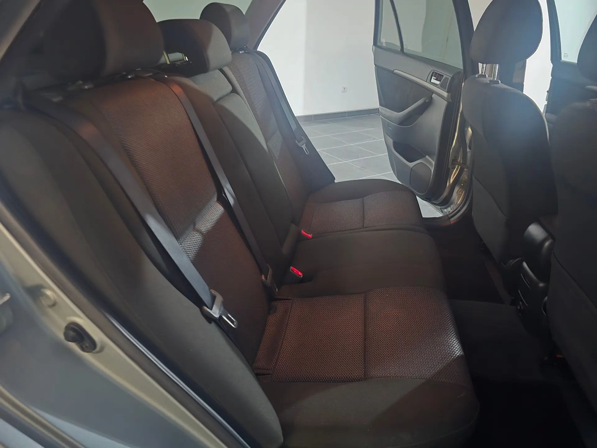 Toyota Avensis SW 6