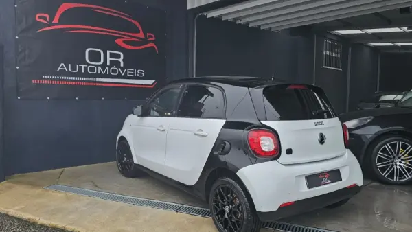 Smart ForFour EQ prime 4