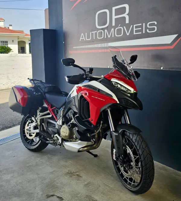 Ducati Multistrada V4 S 5